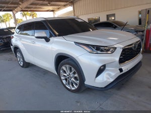 2022 TOYOTA HIGHLANDER LIMITED