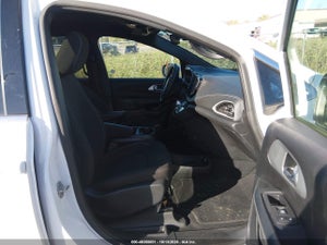 2023 CHRYSLER PACIFICA TOURING