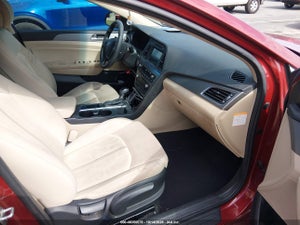 2017 HYUNDAI SONATA HYBRID SE