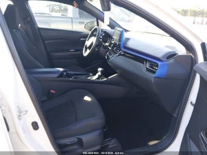 2020 TOYOTA C-HR XLE