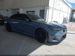 2027 BMW M5