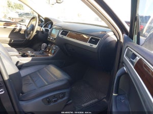 2016 VOLKSWAGEN TOUAREG TDI LUX