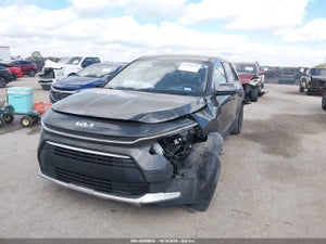 2023 KIA NIRO LX