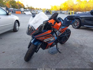 2022 KTM 390 RC