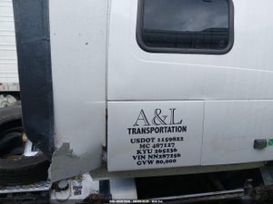 2022 VOLVO VNL