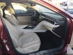 2018 TOYOTA CAMRY XLE V6