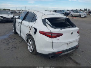 2018 ALFA ROMEO STELVIO