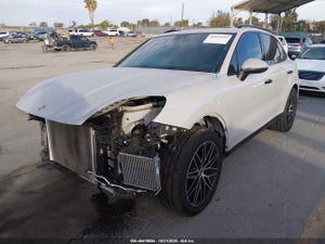 2024 PORSCHE CAYENNE