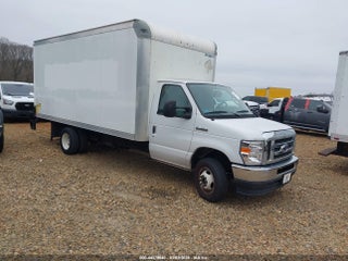 2022 Ford E-450 Cutaway