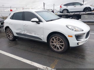 2015 Porsche Macan