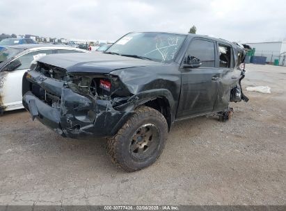 2018 TOYOTA 4RUNNER SR5 PREMIUM Black  Gasoline JTEBU5JR4J5599475 photo #3