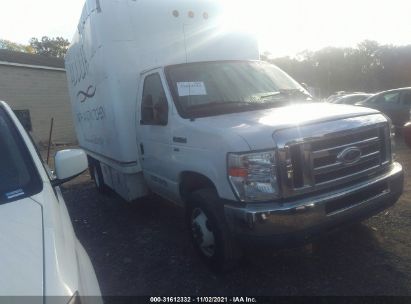 2011 FORD E-350 CUTAWAY White  Flexible Fuel 1FDWE3FL1BDA27049 photo #1