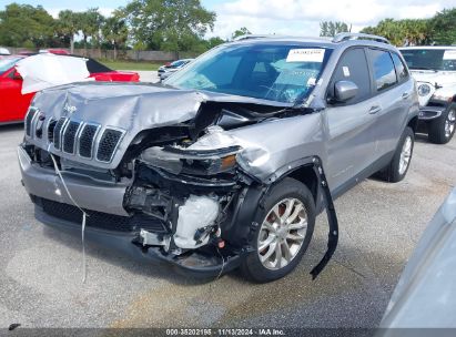 2020 JEEP CHEROKEE LATITUDE FWD Silver  Gasoline 1C4PJLCB1LD614594 photo #3