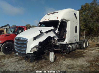 2019 FREIGHTLINER CASCADIA 126 White  Other G380002W102415 photo #3