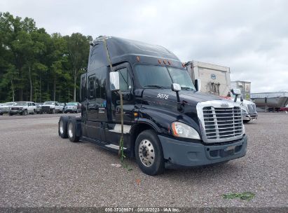 2017 FREIGHTLINER CASCADIA 125 Black  Diesel 3AKJGLDR6HSHV5075 photo #1