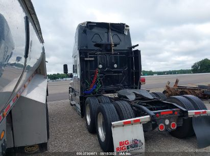 2017 FREIGHTLINER CASCADIA 125 Black  Diesel 3AKJGLDR6HSHV5075 photo #4