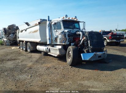 2021 PETERBILT 389 White  Diesel 1NPXL40X6MD750360 photo #3