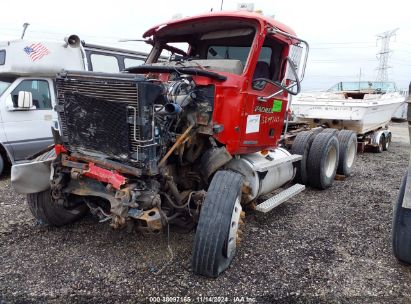 2004 MACK CH613 Red  Diesel 1M2AA13Y84N156929 photo #3