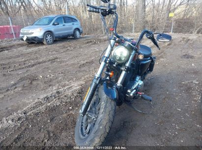 2018 HARLEY-DAVIDSON XL1200 XS Red  Gasoline 1HD1LR328JC430323 photo #3