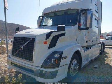 2015 VOLVO VN VNL White  Diesel 4V4NC9EJXFN190019 photo #3