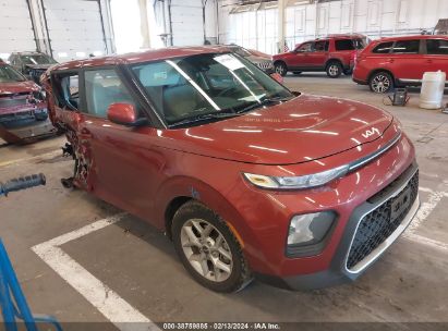 2022 KIA SOUL LX Red  Gasoline KNDJ23AU6N7835617 photo #1