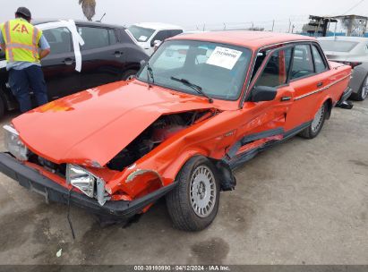 1990 VOLVO 240 DL Orange  Gasoline YV1AA8849L1407153 photo #3