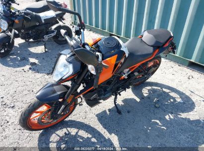 2023 KTM 200 DUKE Orange  Gasoline MD2JPC409PC020570 photo #3