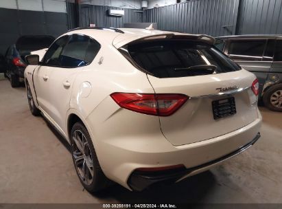 2019 MASERATI LEVANTE GTS/TROFEO White  Gasoline ZN661ZUA2KX323117 photo #4