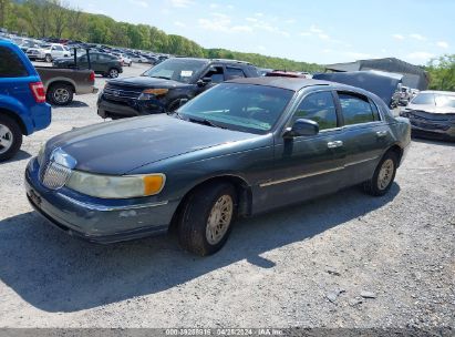 1998 LINCOLN TOWN CAR SIGNATURE Gray  Gasoline 1LNFM82W7WY662744 photo #3