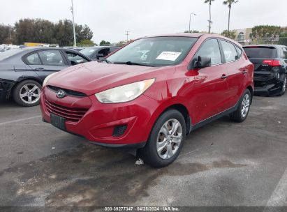 2010 HYUNDAI TUCSON GLS Red  Gasoline KM8JT3AC1AU068139 photo #3