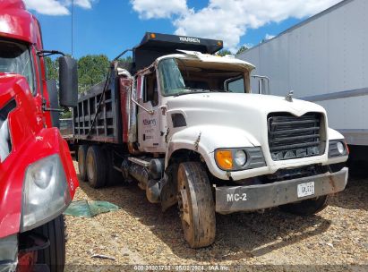 2003 MACK 700 CV700 White  Diesel 1M2AG11Y63M005996 photo #1