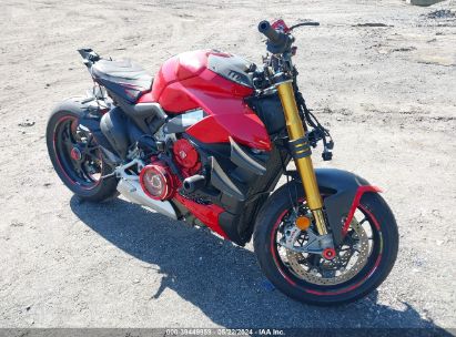 2022 DUCATI STREETFIGHTER V4/V4S Red  Gasoline ZDMFAKNW4NB007520 photo #1