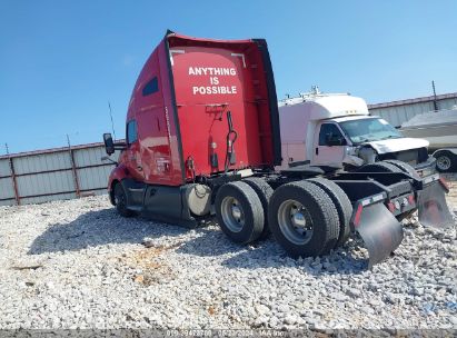 2017 KENWORTH T680 Red  Diesel 1XKYDP9X9HJ139005 photo #4