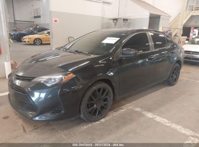 2018 TOYOTA COROLLA LE Black  Gasoline 5YFBURHE6JP826487 photo #3