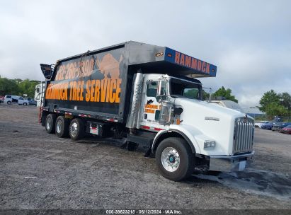 2015 KENWORTH T800 T800 White  Diesel 1NKDL40X2FJ426531 photo #1