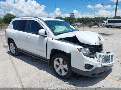 2016 JEEP COMPASS LATITUDE White  Gasoline 1C4NJCEA3GD633035 photo #1