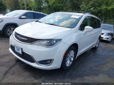 2018 CHRYSLER PACIFICA TOURING L 2C4RC1BG3JR120042 photo #3