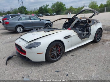 2015 ASTON MARTIN VANTAGE GT SCFEKBAL5FGC19044 photo #3