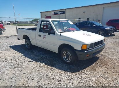 1992 ISUZU CONVENTIONAL SHORT WHEELBASE White  Gasoline 4S1CL11L5N4209035 photo #1