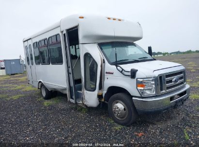 2019 FORD E-350 CUTAWAY White  Gasoline 1FDEE3FSXKDC21548 photo #1