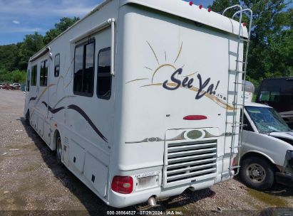 2003 FREIGHTLINER CHASSIS X LINE MOTOR HOME White  Diesel 4UZAAHAK93CL75190 photo #4