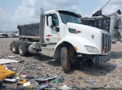 2016 PETERBILT 579 White  Diesel 1XPBDP9X6GD306854 photo #1