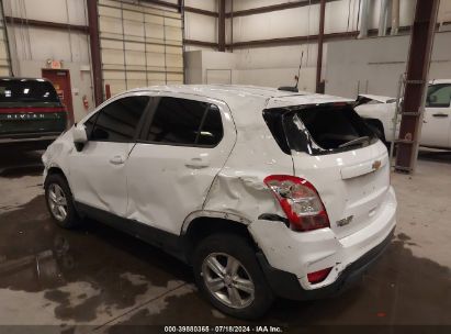 2017 CHEVROLET TRAX LS White  Gasoline 3GNCJNSB9HL221740 photo #4