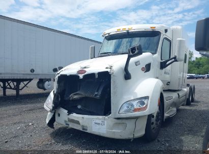 2018 PETERBILT 579 White  Diesel 1XPBD49X7JD480910 photo #3