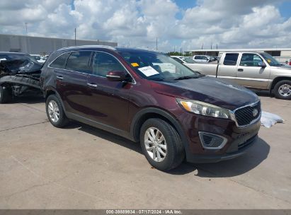 2016 KIA SORENTO 3.3L LX Maroon  Gasoline 5XYPG4A51GG043780 photo #1