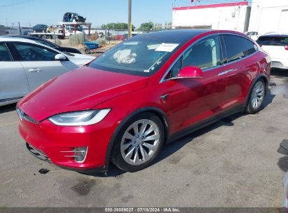 2017 TESLA MODEL X 100D/75D/90D Red  Electric 5YJXCDE2XHF076197 photo #3