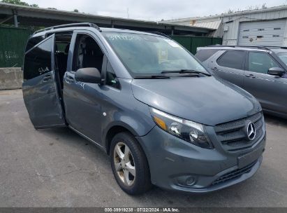 2016 MERCEDES-BENZ METRIS Gray  Gasoline WD4PG2EE5G3177023 photo #1