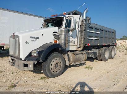 2009 KENWORTH CONSTRUCTION T800 White  Diesel 1XKDDB9X09J246950 photo #3