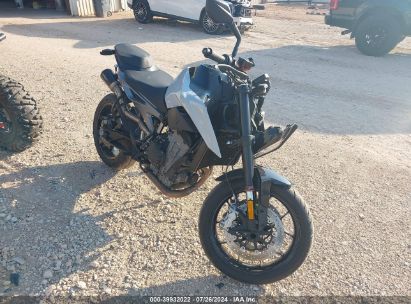 2023 KTM 790 DUKE Gray  Gasoline LCETU7405PH700533 photo #1