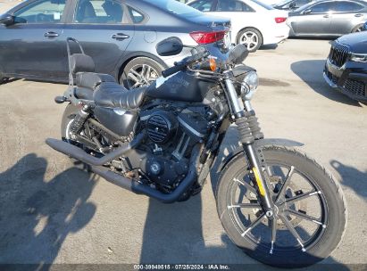 2016 HARLEY-DAVIDSON XL883 IRON 883 Black  Gasoline 1HD4LE230GC411368 photo #1